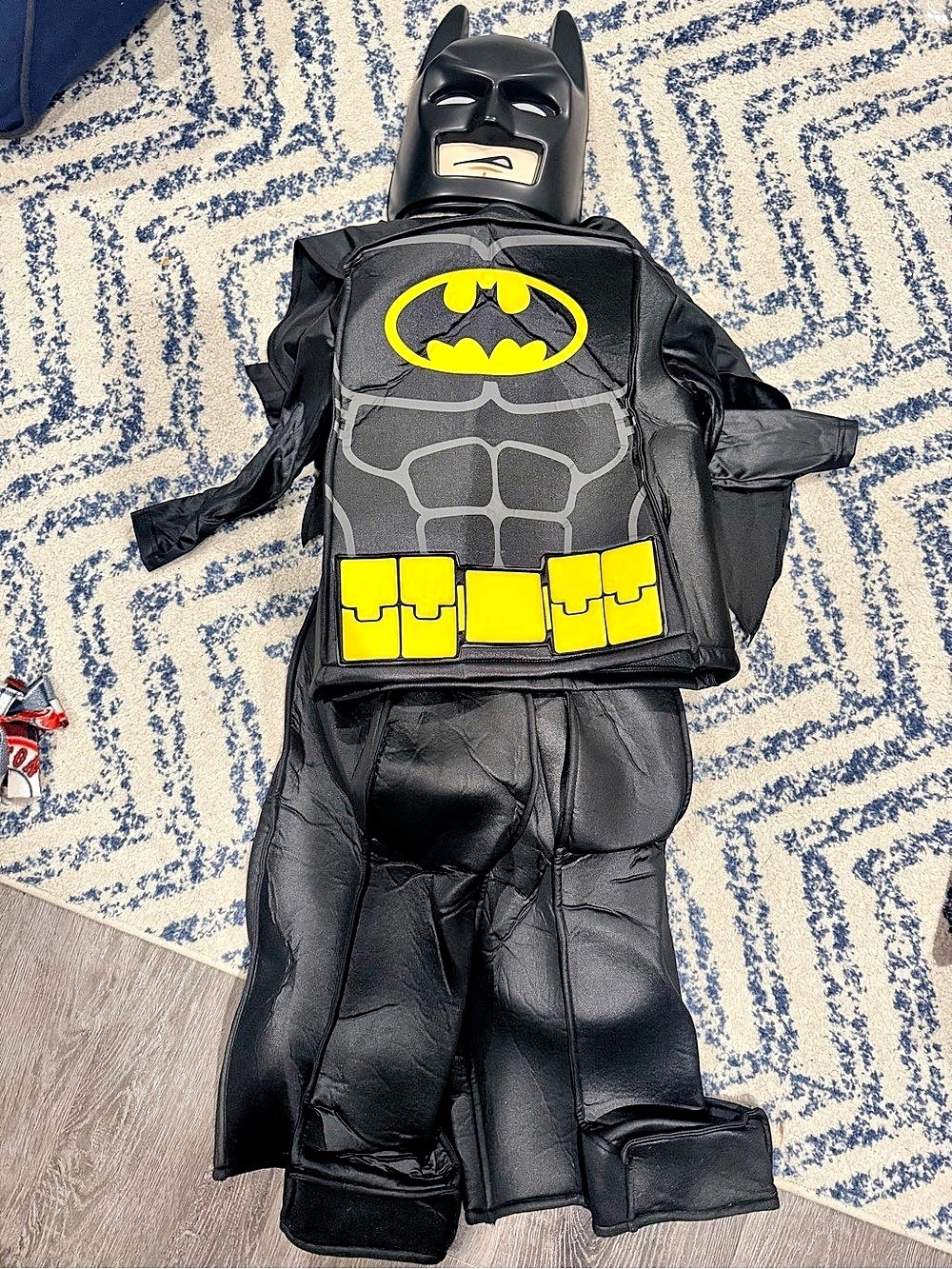 Kids Lego Batman Costume size small (4/6)